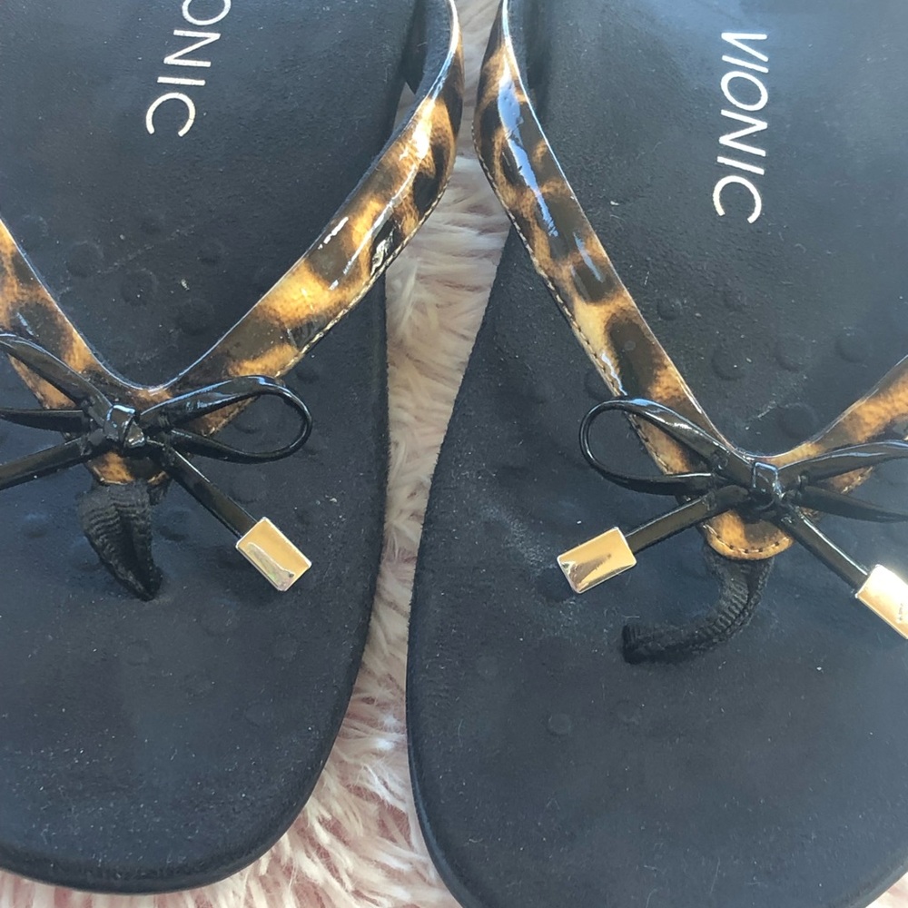 Vionic Leopard-Pattern Sandals - Black & Brown - image 2